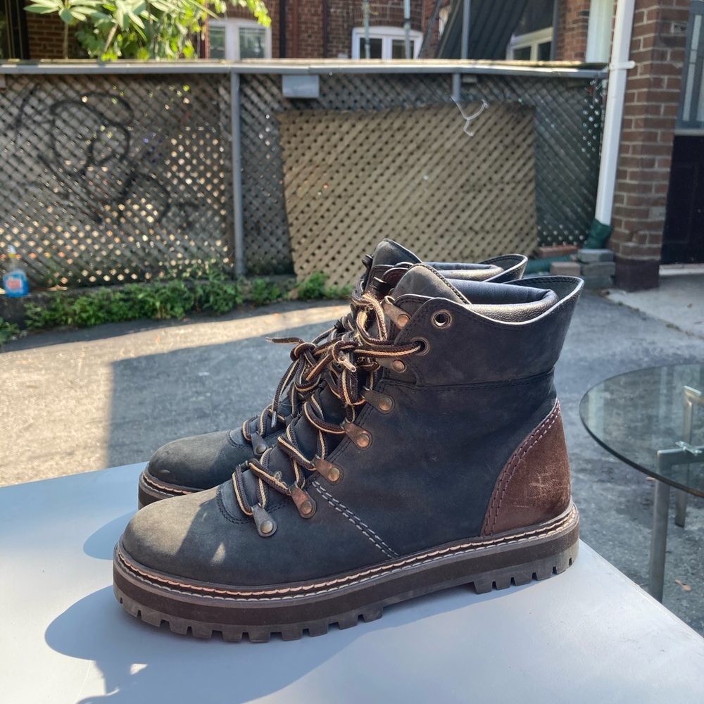 SEE BY CHLOÉ Size 38 Eileen leather-trimmed nubuck boots